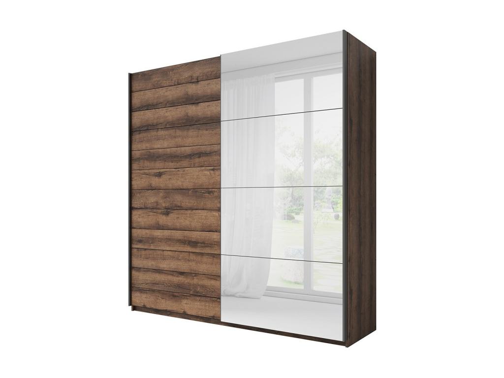 Armoire en chêne brun