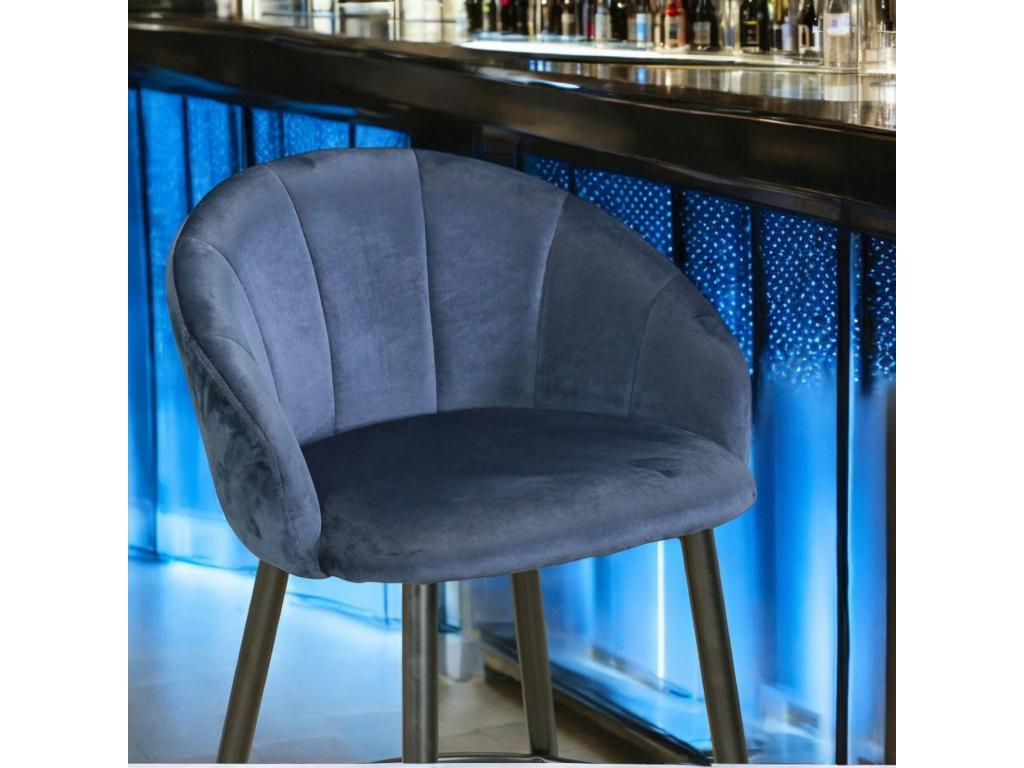 Fauteuil en velours bleu